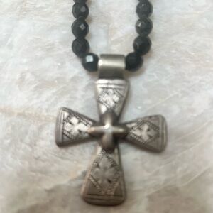Elegant Silver Cross Pendant Necklace
